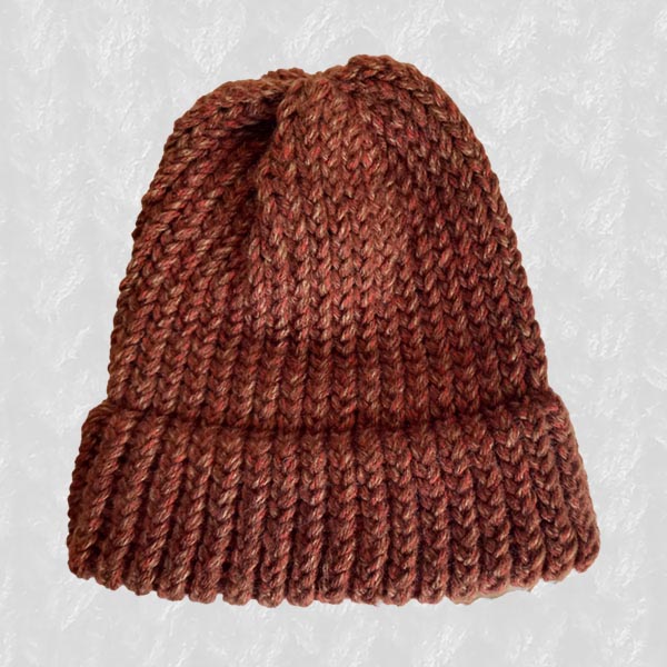 Beanie Medium: Cinnamon